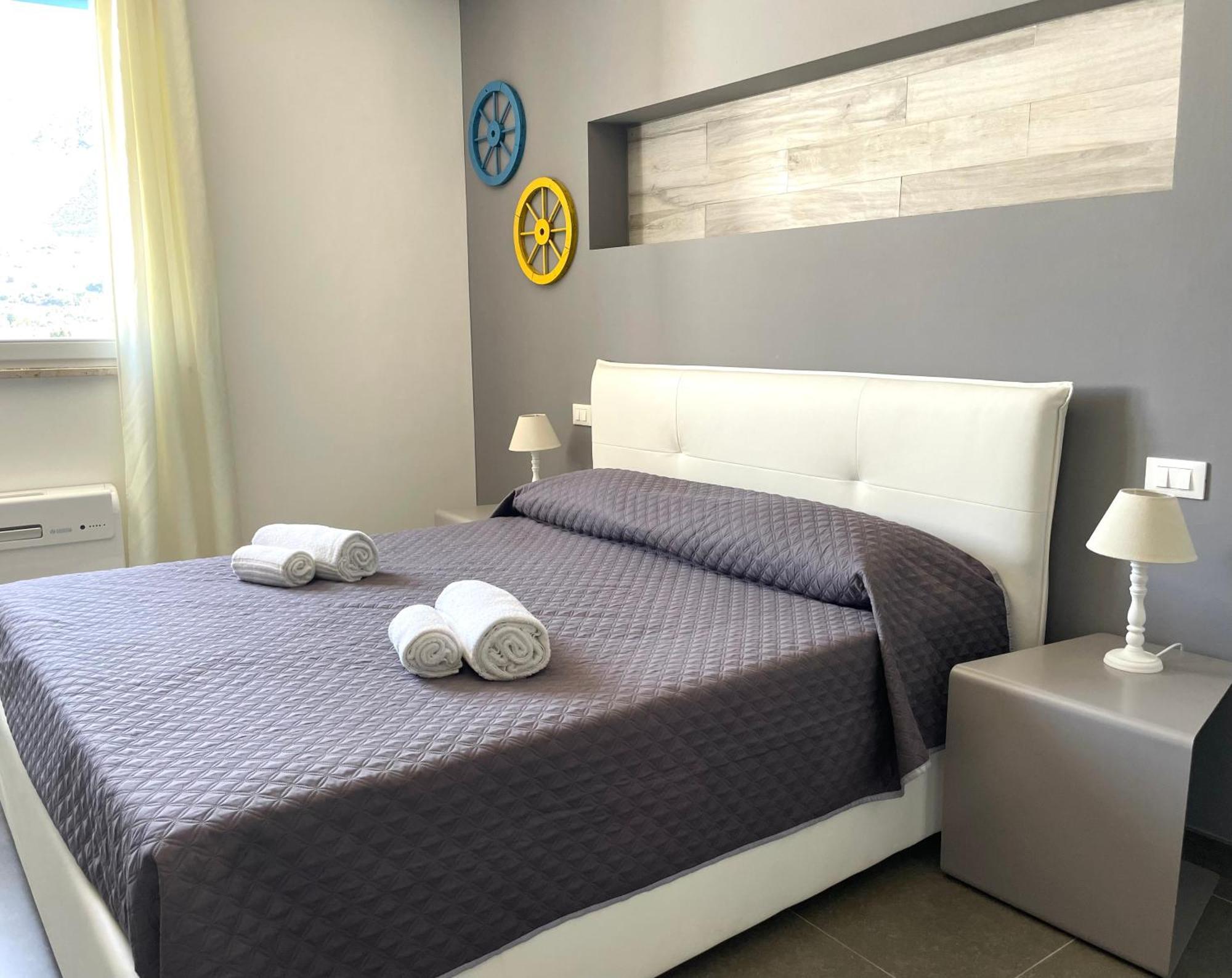 Cala Azzurra Macari Bed And Breakfast And Holidays House Экстерьер фото